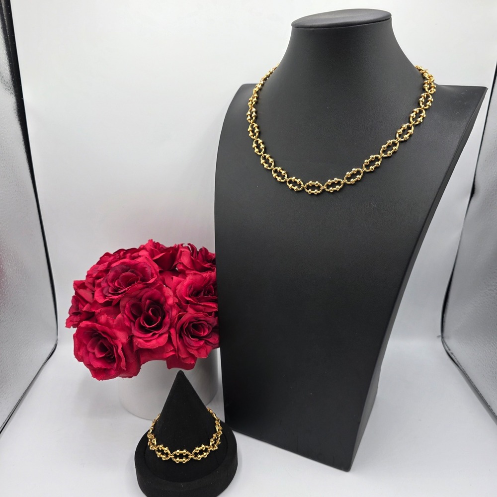 NAPIER Vintage Gold Tone Equestrian Bit Link Necklace and Bracelet Jewelry Set